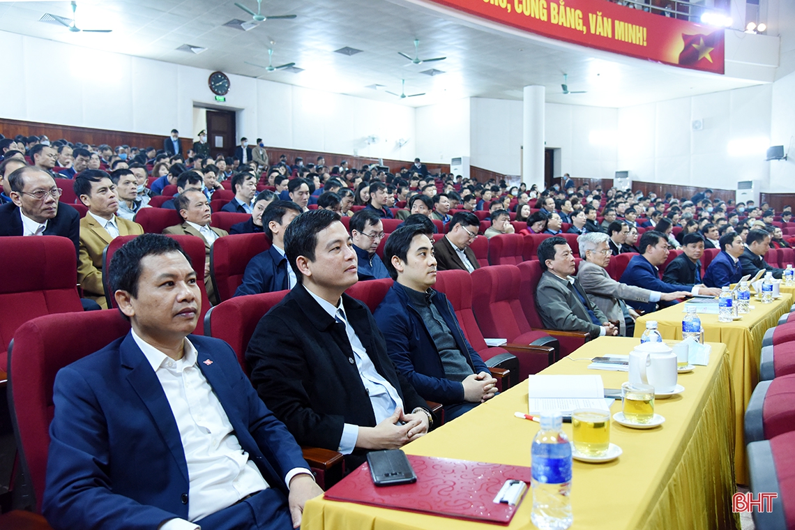 Hà Tĩnh triển khai học tập, quán triệt Nghị quyết Đại hội Đại biểu Đảng bộ tỉnh lần thứ XIX
