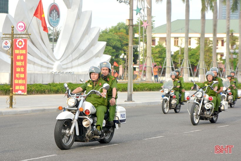 Chủ tịch UBND tỉnh Hà Tĩnh: Không để xảy ra đột xuất, bất ngờ, phức tạp về an ninh trật tự