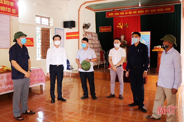 Tiếp tục rà soát kỹ danh sách cử tri tại 134 điểm bầu cử ở Can Lộc