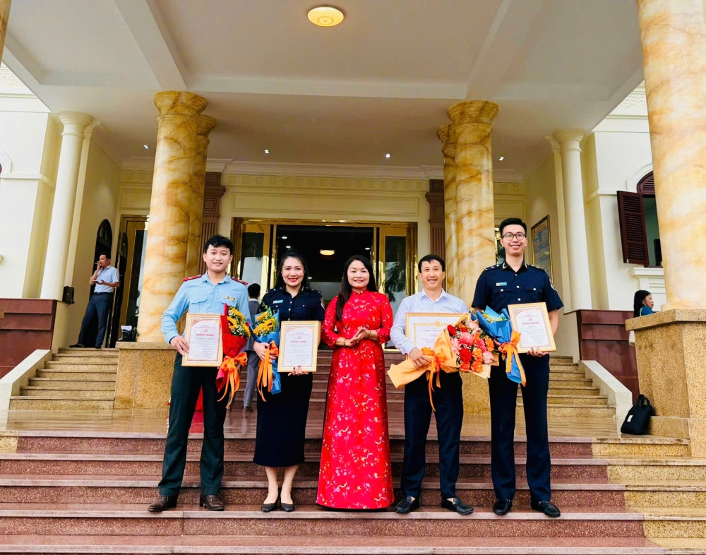 Đảng ủy Thanh tra tỉnh Hà Tĩnh triển khai hiệu quả Cuộc thi viết chính luận bảo vệ nền tảng tư tưởng của...