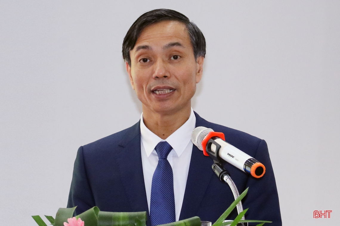 Công bố quyết định bổ nhiệm Trưởng Ban quản lý KKT tỉnh Hà Tĩnh
