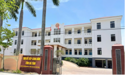 THÔNG BÁO: Chuyển địa điểm làm việc Trụ sở Tiếp công dân tỉnh Hà Tĩnh THÔNG BÁO: Chuyển địa điểm làm việc Trụ sở Tiếp công dân tỉnh Hà Tĩnh