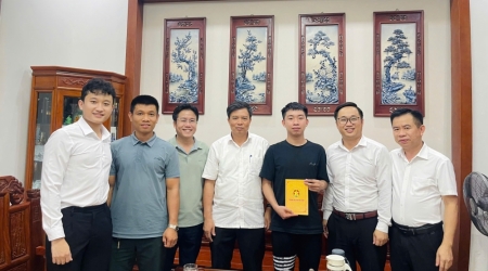 Thanh tra tỉnh Hà Tĩnh: Đến thăm, chúc mừng và trao quà...